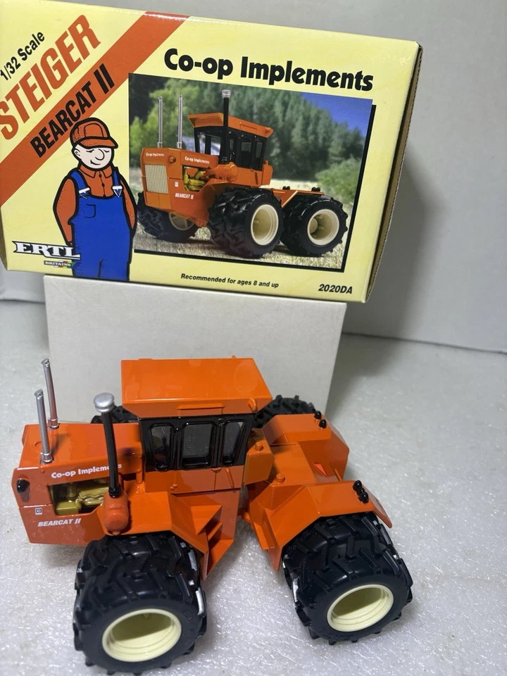 Ertl Steiger Bearcat II Tractor, Co-op Implements, Articulated, Diecast 1/32 - Image 1 of 4