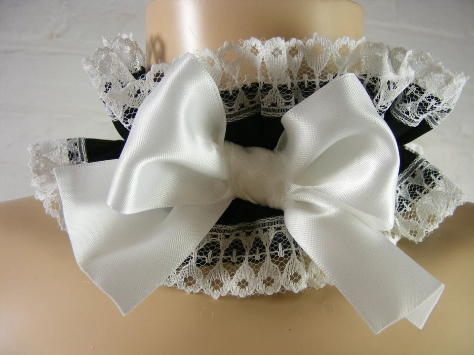 GARGANTILLA SISSY criada francesa gótica de encaje negro lolita ddlg disfraz campana opcional Foto 1 de 3