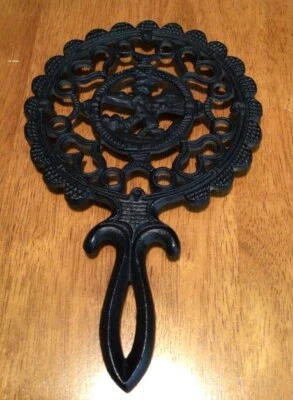 "Trivet de hierro forjado JZH 1952 vintage #20 9""X 6""" Foto 1 de 3