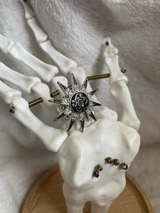 Regency Black Sun Ring US Size 6 Stretch Back - Picture 1 of 5