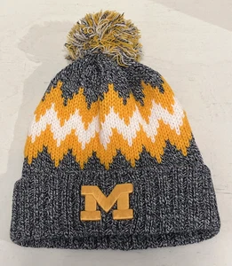 University of Michigan Wolverines Beanie Mütze Bommel grau gelb gestrickt von Legacy - Bild 1 von 21