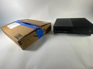Microsoft Xbox One Elite Console – Not Working – For Parts Only - Picture 1 of 8