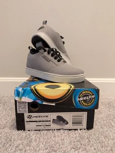 Heelys Kids Size 1 Grey Shoe - Picture 1 of 3