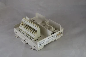3BSE013235R1 TU831V1 ABB PLC Extended Module Termination Unit - Picture 1 of 3