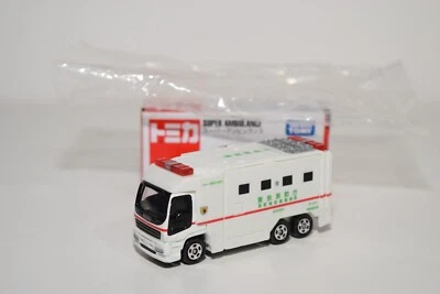 A94 1:64 3 INCH TOMICA 116 ISUZU GIGA SUPER AMBULANCE TRUCK MIB RARE! - Image 1 of 4