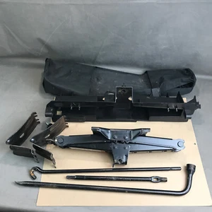 03-17 Navigator Expedition Emergency Spare Tire Jack Iron Tools Kit Set Bag 315 - Bild 1 von 8