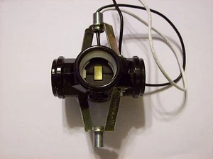 4 LITE CLUSTER SOCKET WITH 7" WIRE LEADS LAMP PART NEW 47702JB - Picture 1 of 4