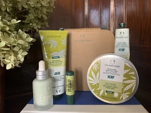 The Body Shop Hemp Hand Cream Protector, Face & Body Care Hemp Pamper Set - Picture 1 of 3