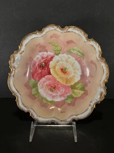 HANDBEMALTE LIMOGES KRÖNCHENSCHALE FLORAL PFINGSTROSE KÜNSTLER SIGNIERT 9 1/2" GOLDRAND - Bild 1 von 6