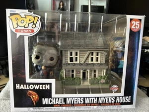 Funko Pop Town 25 Halloween Michael Myers with House - Bild 1 von 3