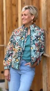 NEW! Christopher & Banks Women's Floral Full Zip Quilted Jacket Teal Size XL - Picture 1 of 12