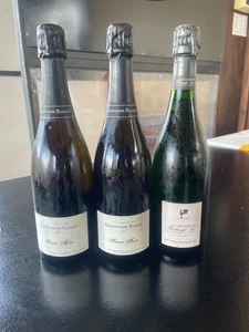 CHAMPAGNE - Foto 1 di 3
