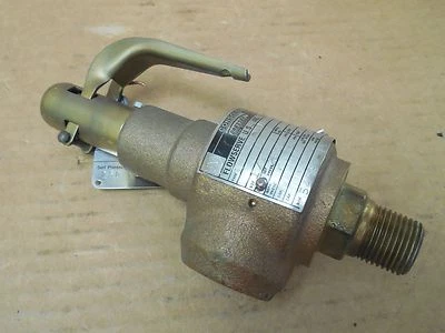 Dresser Consolidated Safety Valve 1543D-XMY 1/2" NPT X 3/4" NPT 250 PSI New - Image 1 of 4