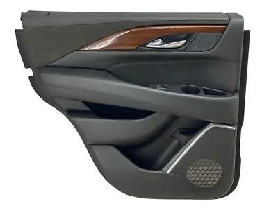 2015-2020 CADILLAC ESCALADE REAR LEFT DOOR PANEL * CORROSION ON METAL SCREEN* Foto 1 de 4