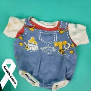 Cabbage Patch Bambini Bambola Vestiti Vestito Pagliaccetto Ragazzo Blu Rosso WW Taiwan CPK - Foto 1 di 8