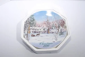 Plato de Navidad Smucker's 1996 de colección ~ Malabar Farm Big House ~ Bromfield ~ Lucas Ohio - Imagen 1 de 8