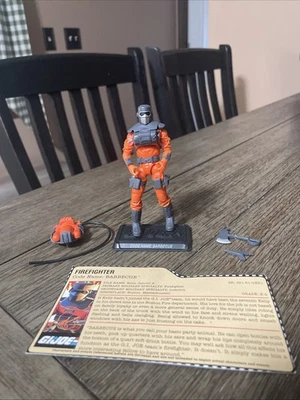 Figura y tarjeta de archivo Gi Joe Barbecue v1 2007 25 aniversario 3,75 100 % completa Foto 1 de 4