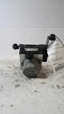 Used ABS Pump and Motor Assembly fits: 2018 Volkswagen Tiguan Assembly Grade A - Image 1 of 4