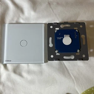 Livolo EU Standard 1 Gang 2 Voies Interrupteur de Commande Tactile Mural, Panneau Verre Cristal Li - Photo 1 sur 1