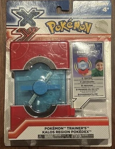 Pokemon Allenatore Kalos Region Pokedex TOMY (NUOVO E SIGILLATO) Età 4+ - Foto 1 di 8