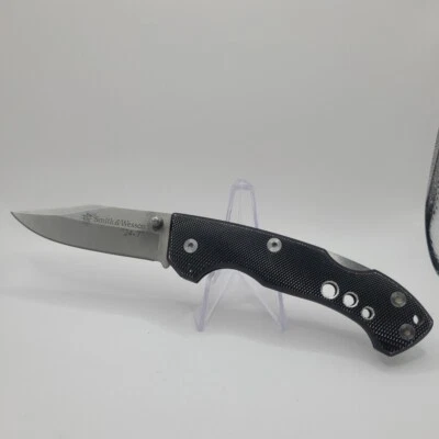Smith & Wesson 24-7 Drop Point Folder PLAIN Edge CK109 - Image 1 of 4