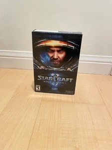 Starcraft 2 Wings Of Liberty PC Game - Comes with Box, Manuals, Inserts All Item - Picture 1 of 5