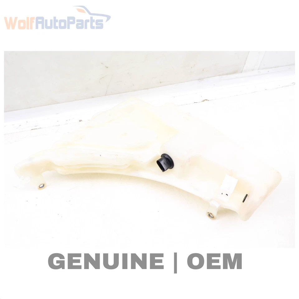 AUDI A4 QUATTRO 2009-2016 - Depósito inferior para lavadora de parabrisas/tanque Foto 1 de 4