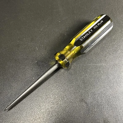 Stanley Tools USA 7" Long 100 PLUS 6B Scratch Awl Pick, Manico Rigido Nero/Oro - Immagine 1 di 4