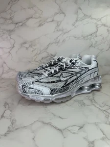 Herren Nike Shox Ride 2 Metallic Platinum IB8174-100 Größe 9,5 Neu Fitnessstudio Training - Bild 1 von 6