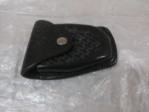Police HWC Leather Single Handcuff Case - Picture 1 of 7