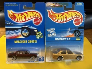 VINTAGE 1991 HOT WHEELS MERCEDES 380 SEL #92 BLUE CARD+’97 MERCEDES 2.6 L-MB - Picture 1 of 10