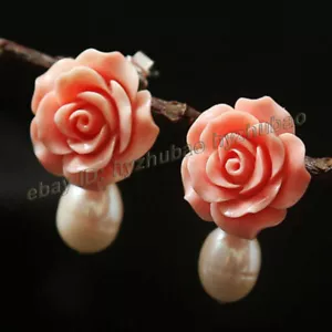 Pendientes colgantes de plata con cuentas de flores de coral talladas y perlas blancas de 8-9 mm y 15 mm - Imagen 1 de 4