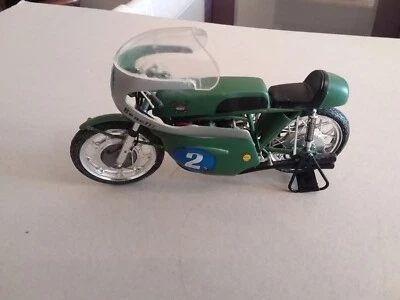 BENELLI 350  1/9  MOTOMODELLI IN SCALA PROTAR BOLOGNA - Immagine 1 di 4