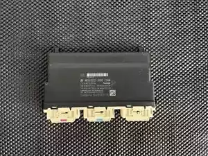 2014 - 2019 MERCEDES CLA250 W117 FRONT RIGHT SIDE SEAT CONTROL MODULE UNIT OEM - Picture 1 of 6