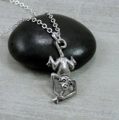 Collar Mono Plata - Mono con Dije de Plátano - Colgante Mono Foto 1 de 2