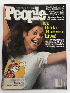 VTG People Weekly Magazine December 5, 1977 Gilda Radner - Picture 1 of 17
