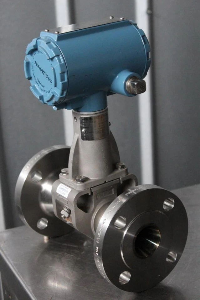 Rosemount 8800DR015SA1N1D1 Reducer Vortex Flowmeter 316 Stainless Steel 1.5" - Image 1 of 1