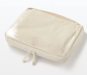 Muji A5 breiter Sammelkoffer mit Taschen elfenbein + 4 Stück Musterminen - Bild 1 von 5