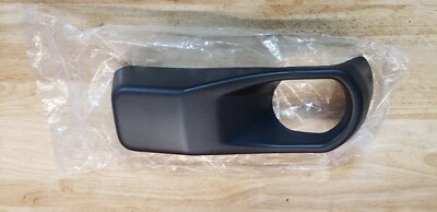 NEW 2018-2025 Jeep Wrangler JL,Gladiator STEEL Bumper (DRIVER) Fog Lamp Bezel,OE - Image 1 of 3