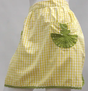 Grembiule vintage Gingham con tasche applique dama all'uncinetto Cottagecore romantico - Foto 1 di 5