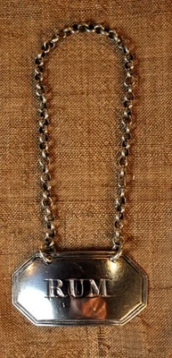 Etiqueta de RUM georgiano esterlina por mujer platera Elizabeth Morely, Lon.1805 Foto 1 de 4