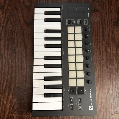 Novation Launchkey Mini Mk3 25 Mini-key Midi Keyboard Controller - Image 1 of 4