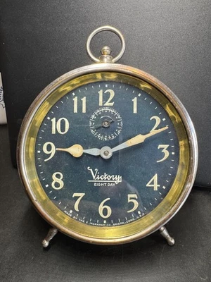 Antiguo reloj despertador mecánico Ingraham Victory 8 días Bristol Connecticut Foto 1 de 4