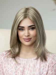 Roxie Envy Synthetic Hair Medium Straight Wig *U PICK COLOR & MAKE BEST OFFER - Picture 1 of 14