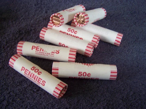 2005 **Original Bank Wrapped ** Uncirculated Lincoln Cent Roll - OBW Pennies Cover