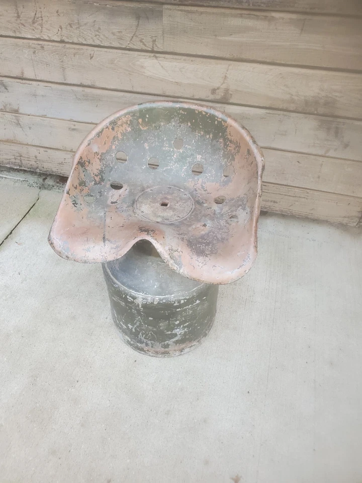 Lata de leche de metal asiento tractor wapsie lechería 24" de alto porche garaje patio decoración  Foto 1 de 4