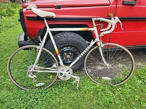 Vintage 1970's Peugeot VENTOUX Road Bike 24.5 Inch FRAME. WHITE CASETTE! Rare - Picture 1 of 14