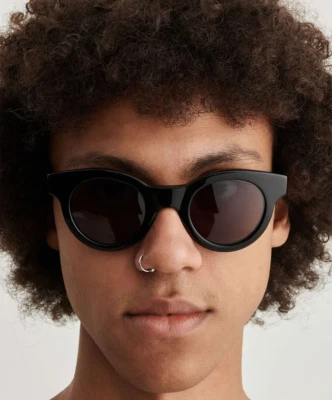 Gafas de sol Carhartt WIP X Sun Buddies EDIE unisex I028340 negras translúcidas Foto 1 de 4