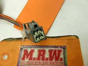 WIRE PLUG CONNECTOR PIG TAIL HARNESS AUTO TRANSMISSION SHIFTER AUTOMATIC FLOOR - Picture 1 of 5