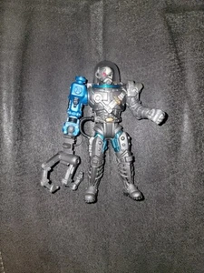 Figura de acción Space Quest Borg Drone suelta 4" Chap Mei 2001. INCOMPLETO. - Imagen 1 de 3